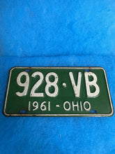 Load image into Gallery viewer, 928 Plates