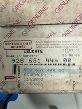 Load image into Gallery viewer, #11R 928 Right / Passengers Position Light