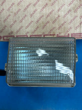Load image into Gallery viewer, #11R 928 Right / Passengers Position Light