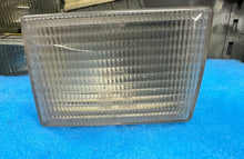 Load image into Gallery viewer, #11R 928 Right / Passengers Position Light