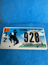 Load image into Gallery viewer, 928 Plates