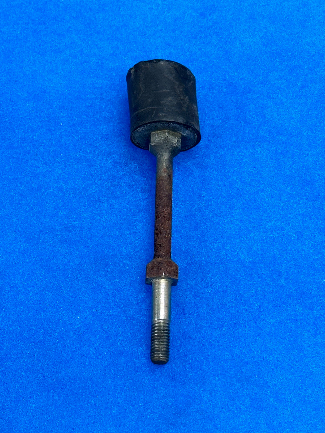 #16 928 Air Box Support Intake Bolt