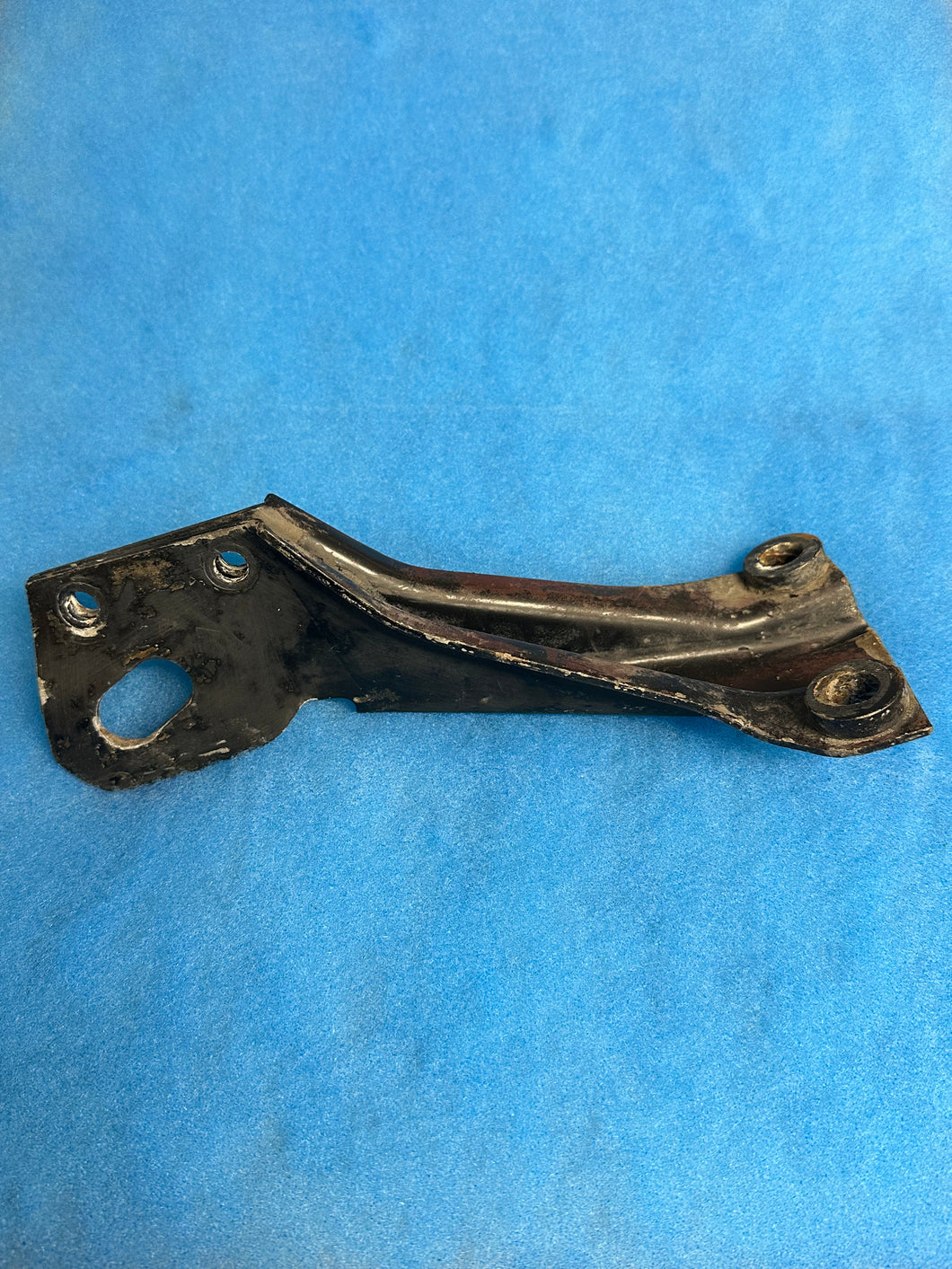 #12 Porsche 928 Tow Hook Bracket