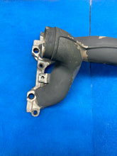 Load image into Gallery viewer, #3 928 32V 5.0L Intake Runner Cylinder #1 &amp; #5
