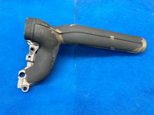 Load image into Gallery viewer, #3 928 32V 5.0L Intake Runner Cylinder #1 &amp; #5
