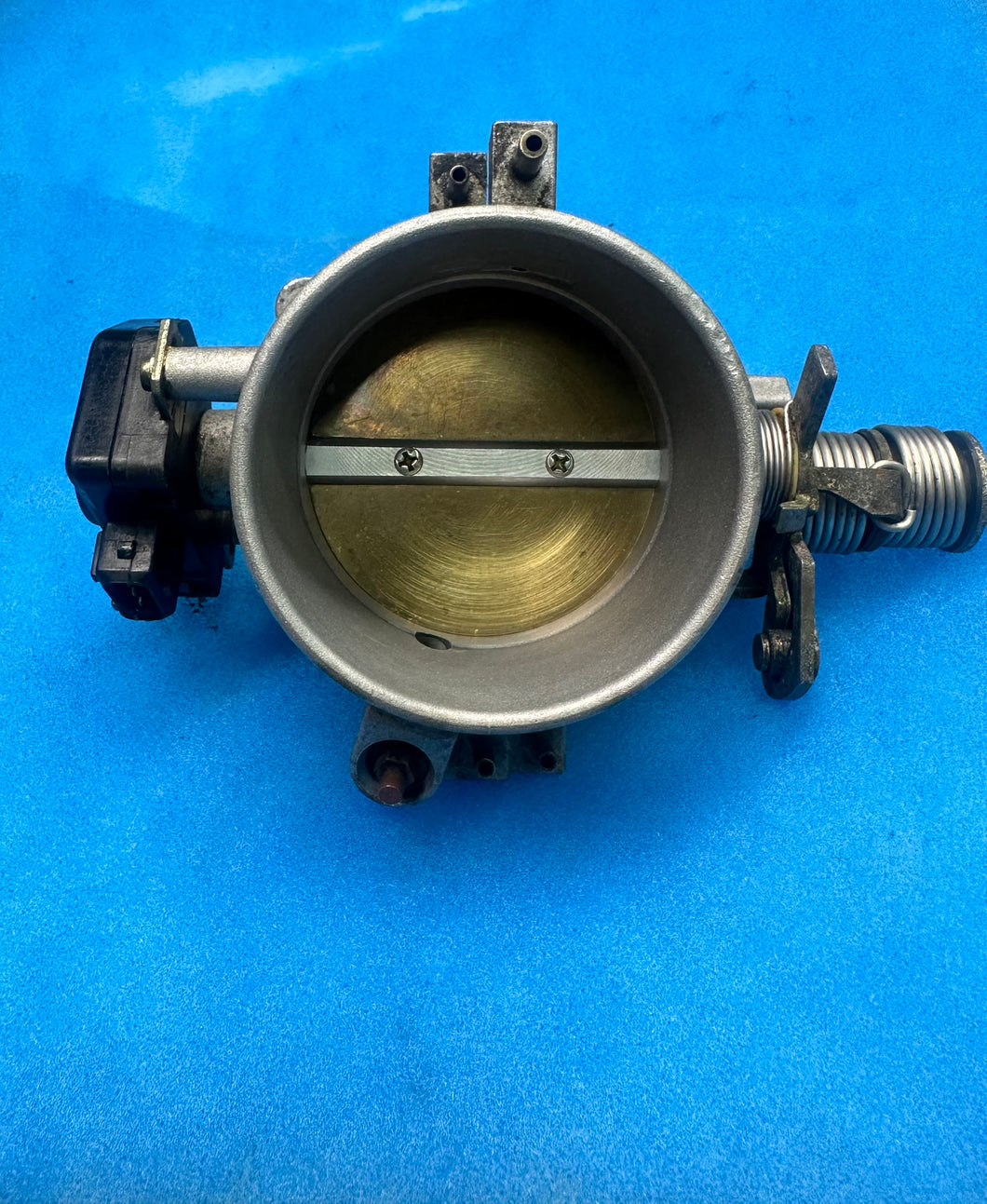 #19 928 32V Throttle Body