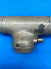 Load image into Gallery viewer, #7 928 32V 5.0L U.S. Intake Manifold Center Connector
