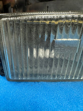 Load image into Gallery viewer, #6-3R 928 Passenger / Right Fog Light
