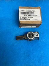 Load image into Gallery viewer, #2 928 Manual Transmission Shift Rod Coupler
